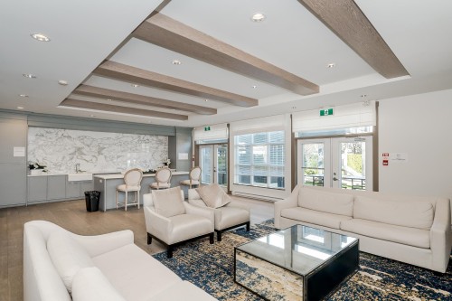 71-10388 No. 2 Road, Richmond, BC 