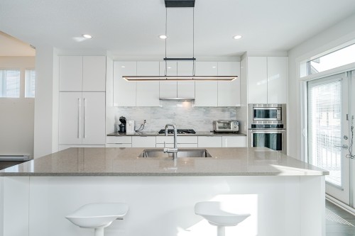 71-10388 No. 2 Road, Richmond, BC 