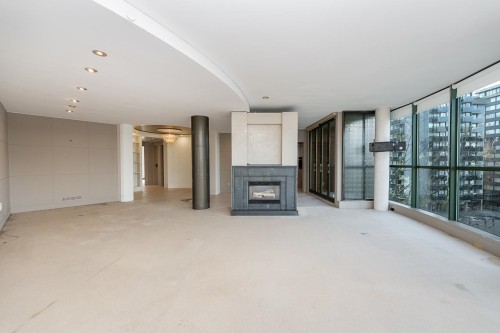 802-1888 Alberni Street, Vancouver, BC 