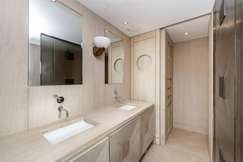 802-1888 Alberni Street, Vancouver, BC 