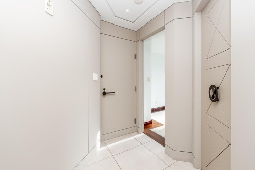 802-1888 Alberni Street, Vancouver, BC 