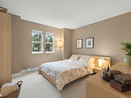 181 13Th Avenue W, Vancouver, BC 