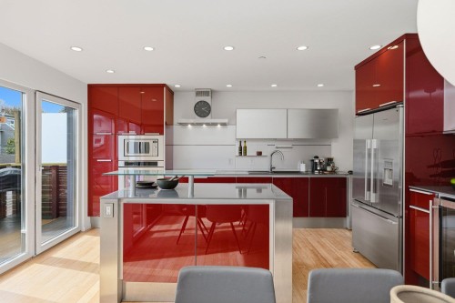 128 12Th Avenue W, Vancouver, BC 