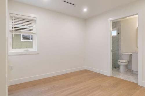 2055 4Th Avenue E, Vancouver, BC 