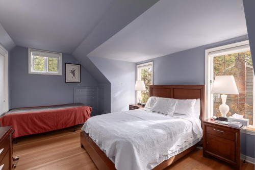 6137 Mccleery Street, Vancouver, BC 