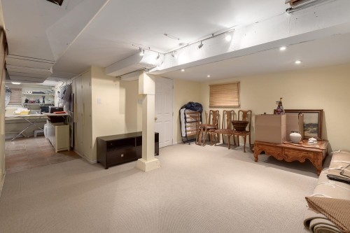 6137 Mccleery Street, Vancouver, BC 