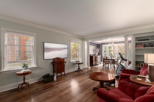 6137 Mccleery Street, Vancouver, BC 