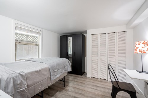 1620 Mclean Drive, Vancouver, BC 