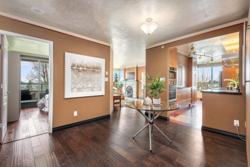 601-6622 Southoaks Crescent, Burnaby, BC 