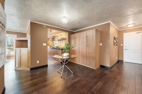 601-6622 Southoaks Crescent, Burnaby, BC 