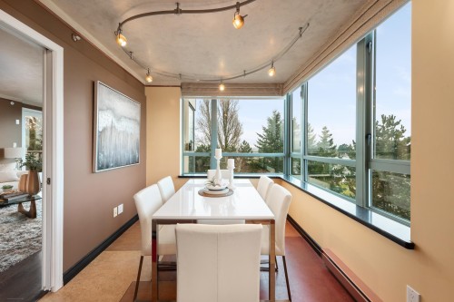 601-6622 Southoaks Crescent, Burnaby, BC 