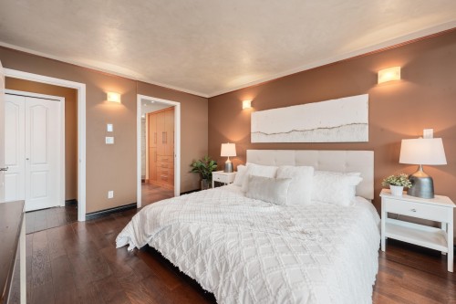 601-6622 Southoaks Crescent, Burnaby, BC 