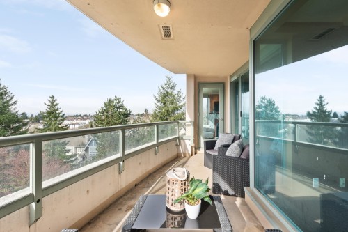 601-6622 Southoaks Crescent, Burnaby, BC 