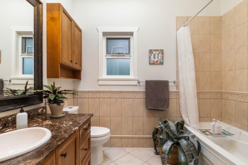 936 Semlin Drive, Vancouver, BC 