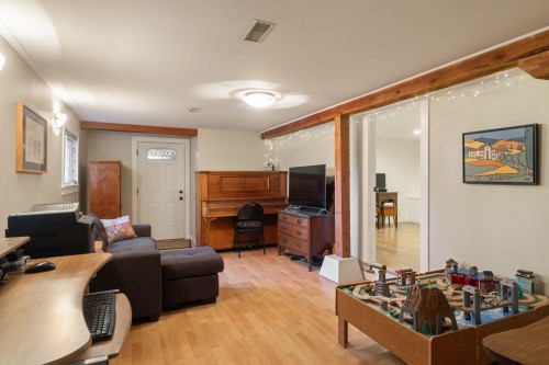 936 Semlin Drive, Vancouver, BC 