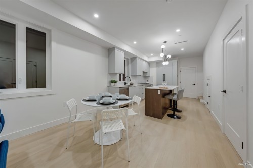 6728 Heather Street, Vancouver, BC 