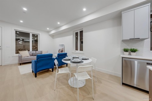 6728 Heather Street, Vancouver, BC 