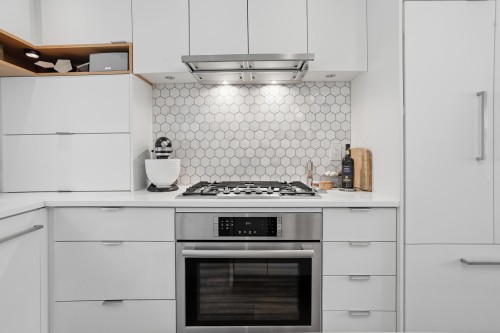 73 27Th Avenue E, Vancouver, BC 