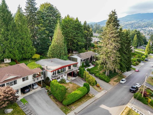 992 Saddle Street, Coquitlam, BC 