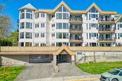 204-11595 Fraser Street  Maple Ridge, BC V2X 0X7