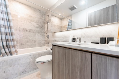 802-4730 Lougheed Highway, Burnaby, BC 