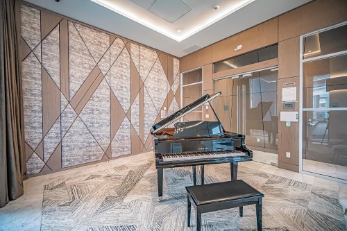 802-4730 Lougheed Highway, Burnaby, BC 