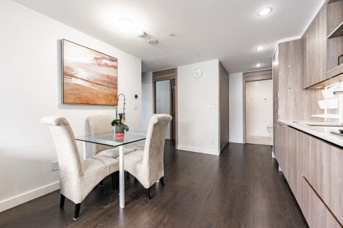 802-4730 Lougheed Highway, Burnaby, BC 