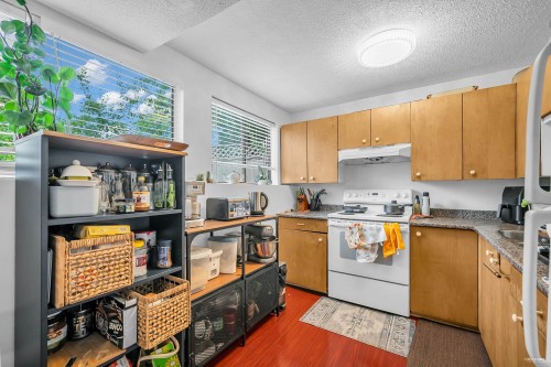 1112 Hansard Crescent, Coquitlam, BC 