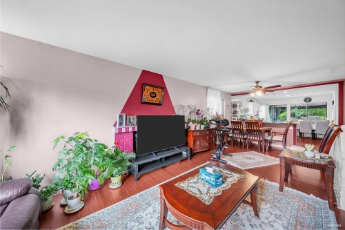 1112 Hansard Crescent, Coquitlam, BC 