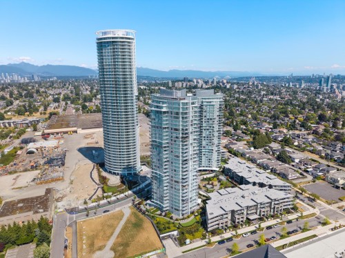 1305-7683 Park Crescent, Burnaby, BC 