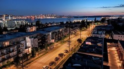 6-632 E 3rd Street  North Vancouver, BC V7L 0J1