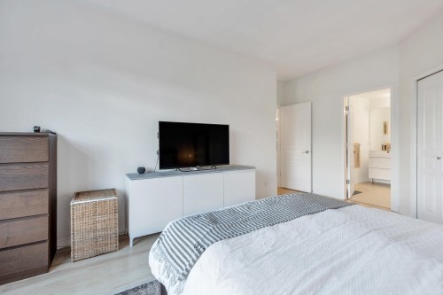 303-3001 Terravista Place, Port Moody, BC 