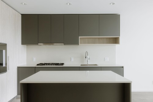 833-6300 Minoru Boulevard  Richmond, BC V6Y 0N1