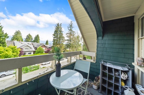 3550 1St Avenue W, Vancouver, BC 