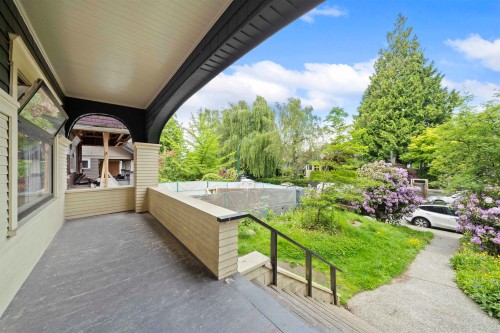 3550 1St Avenue W, Vancouver, BC 