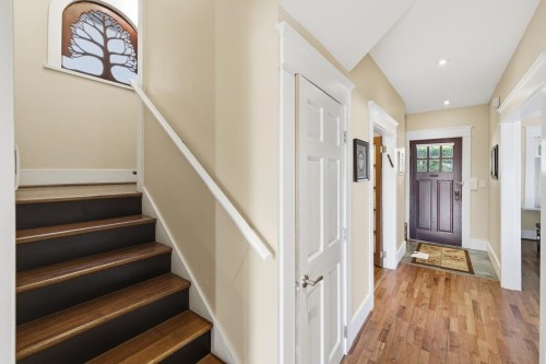 3662 Oak Street, Vancouver, BC 