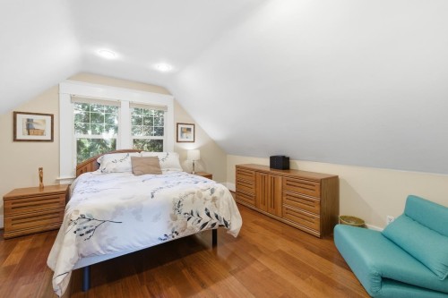 3662 Oak Street, Vancouver, BC 