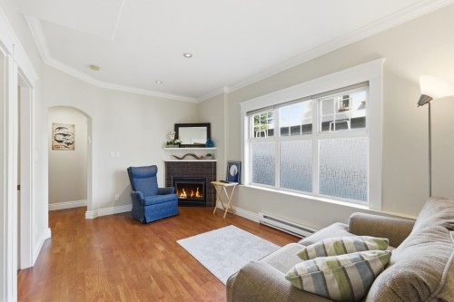 3662 Oak Street, Vancouver, BC 