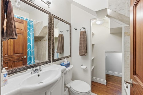 3662 Oak Street, Vancouver, BC 