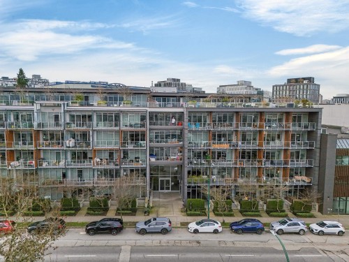 520-256 2nd Avenue E Vancouver, BC V5T 0A7