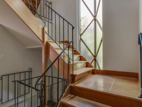 3904 Westridge Avenue, West Vancouver, BC 