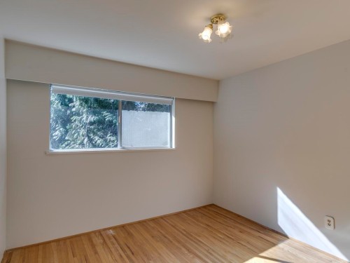 3904 Westridge Avenue, West Vancouver, BC 