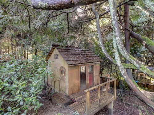 3904 Westridge Avenue, West Vancouver, BC 