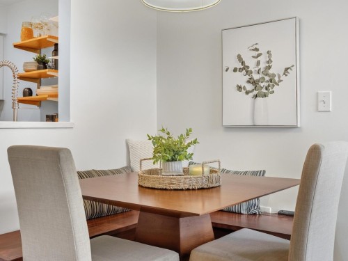 305-1915 Georgia Street E, Vancouver, BC 