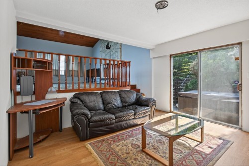 2337 St George Street, Port Moody, BC 