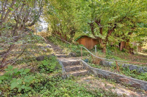 2337 St George Street, Port Moody, BC 