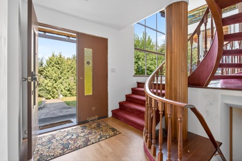 2337 St George Street, Port Moody, BC 