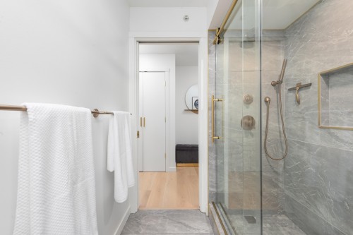 1203-969 Richards Street, Vancouver, BC 