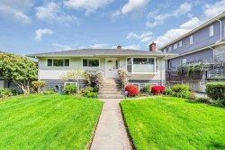 9525 Sullivan Street  Burnaby, BC V3J 1H8