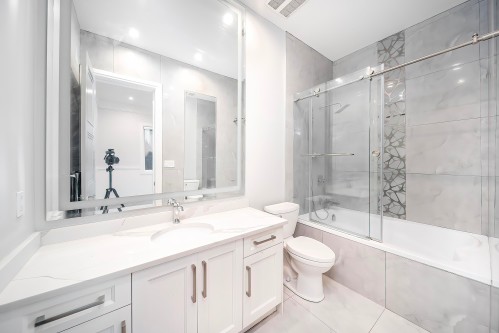 9631 Patterson Road, Richmond, BC 